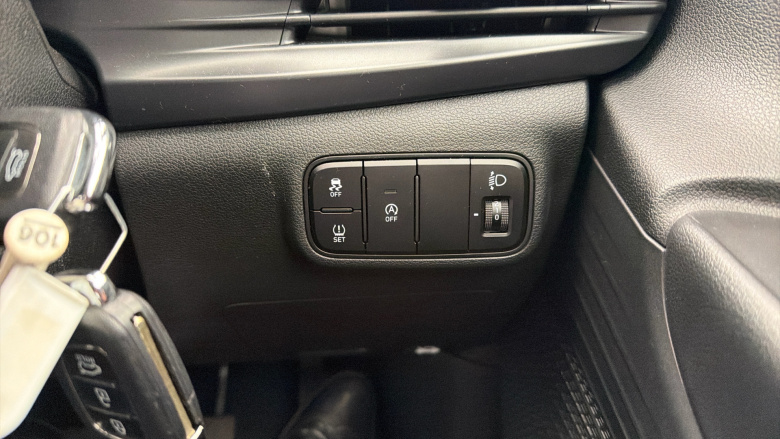 Hyundai i20 1.0T GDi 48V MHD SE Connect 5dr Petrol Hatchback